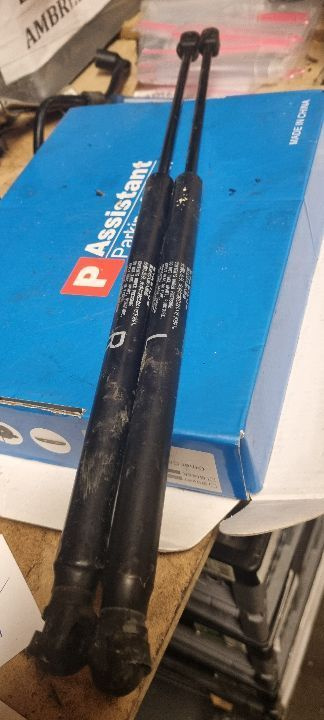 05766 Amortizor haion spate mitsubishi outlander 5802a007 5802a008