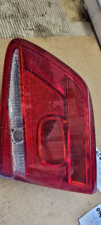 05839 Stop dreapta aripa vw passat b7 berlina 3ae945094d