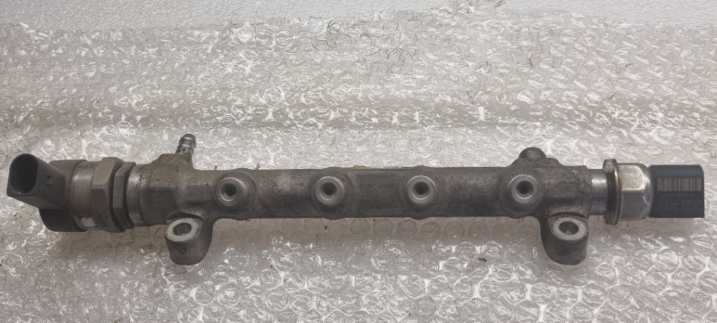 06090 Rampa imnjectoare 1.6 2.0 tdi 04L089B 04L906054