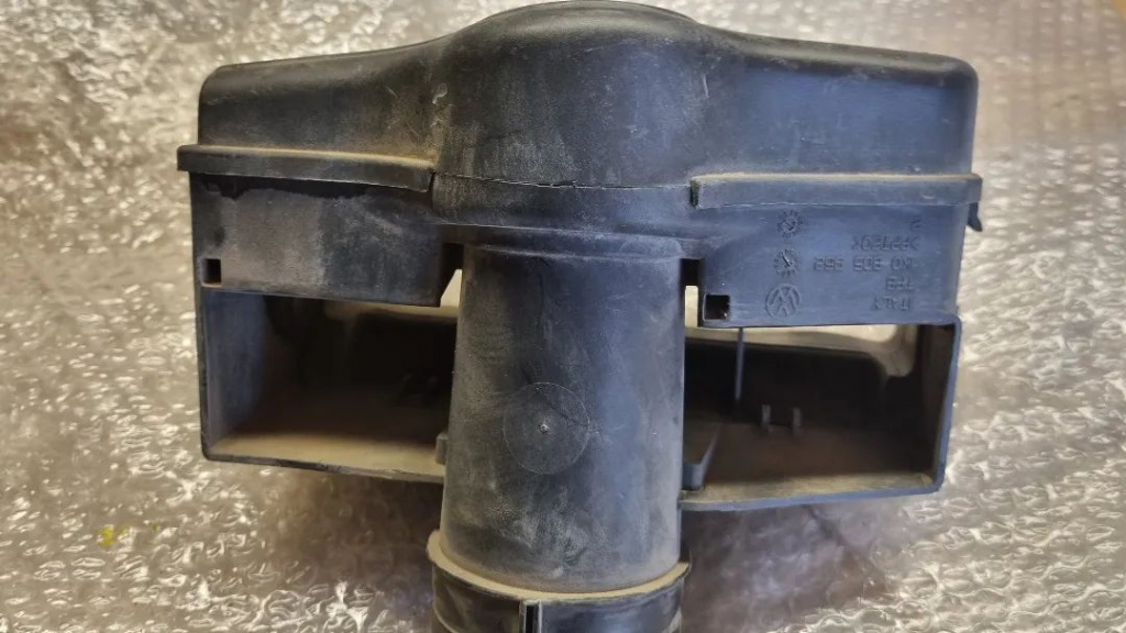 06113 Priza Deflector Difuzor Captare Aer seat altea 1.6 benz 1K0805962 5p0805971