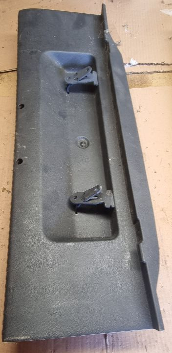 06136 06137 Ornament plastic interior portbagaj skoda octavia 3 5e5863459