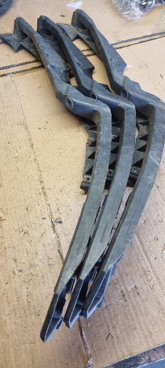 06146 06144 Suport bara stanga fata skoda octavia 2 2004-2013 1z0807183a