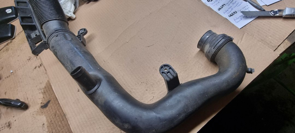06286 Furtun intercooler 2.0 tdi 1k0129654k