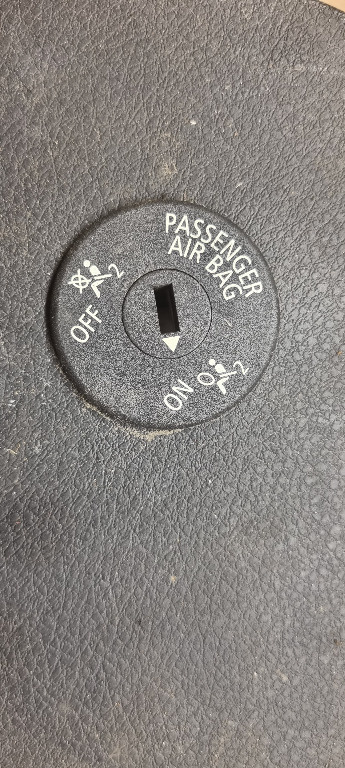 06405 Buton on off activare airbag bmw f10 9196886 05
