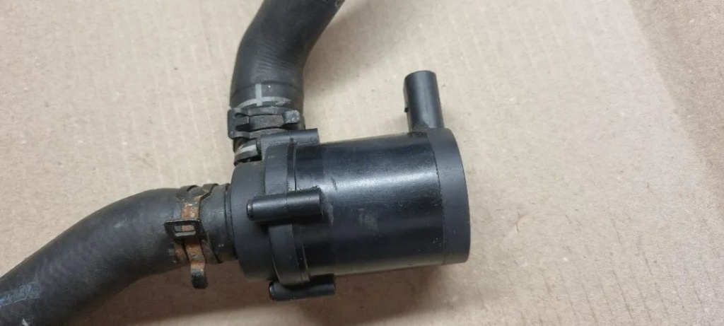 06455 Pompa de apa vw audi seat skoda 1K0965561d