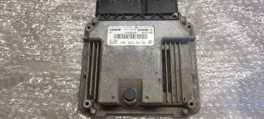 06469 Ecu Calculator motor opel corsa d 55578997