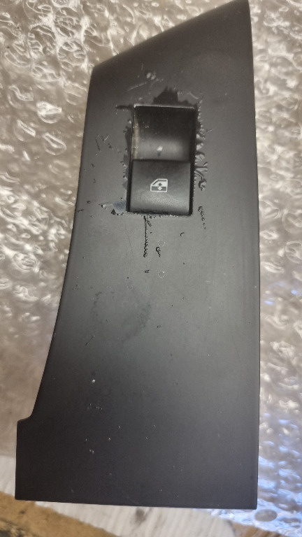 06486 Buton Geam Dreapta Fata 13301886 - Opel Astra J
