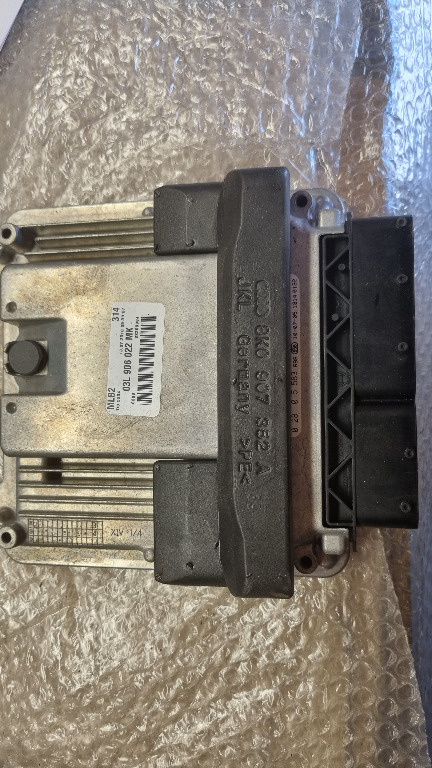 06618 ECU Calculator motor Audi A4 2.0TDI 03L906022MK