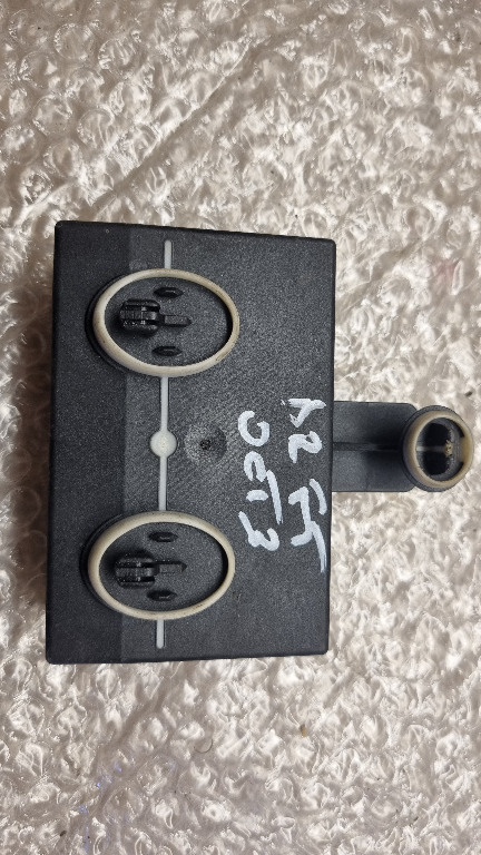 06670 Modul usa stanga fata VW Skoda Seat cod 5Q4959393