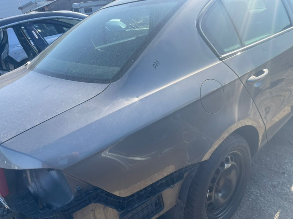 071 Aripa Dreapta Spate Volkswagen Passat B7 Berlina