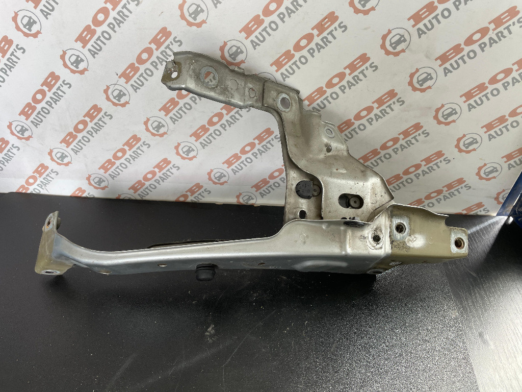 08045 TRAVERSA SUPERIOARA STANGA OPEL ASTRA H CU SENZOR IMPACT 13158750
