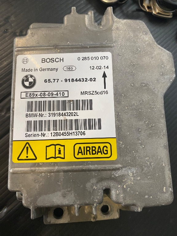 08235 6577918443202 Calculator airbag BMW