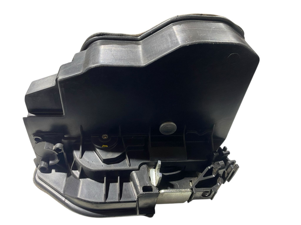 09051 BROASCA USA STANGA SPATE BMW A053702