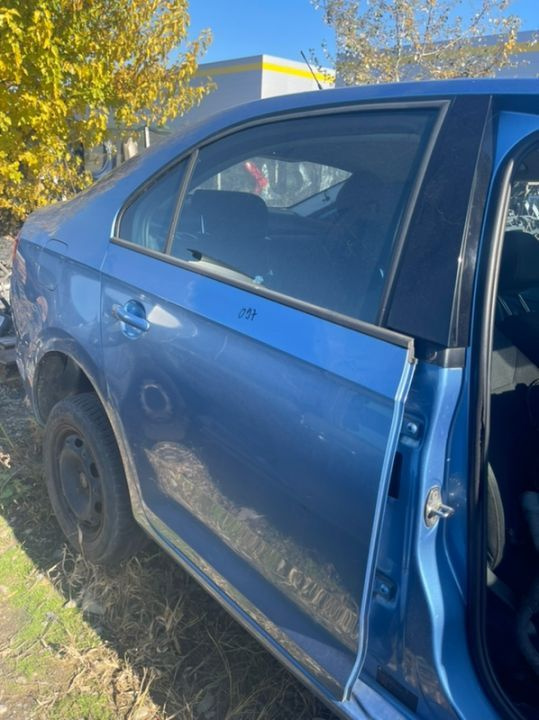 097 Usa Dreapta Spate Skoda Rapid Berlina
