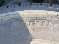 2 Anvelope Pirelli Scorpion Ice&Snow 235 65 R17 An 2011