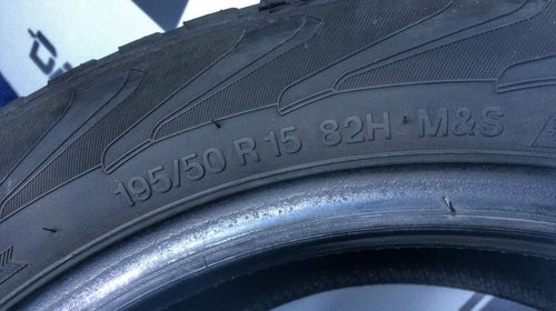 2 buc. Anvelope M+S 195/50R15 VREDESTEIN SNOWTRAC 3