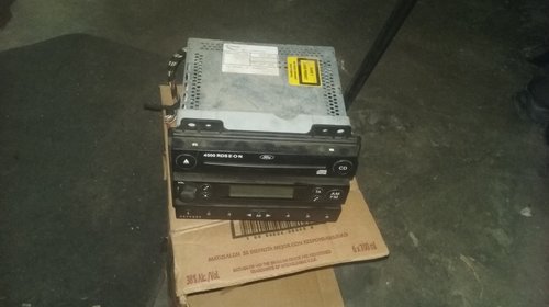 2S61-18C815-AF CD player Ford Fiesta original 4500 RDS E.0.N