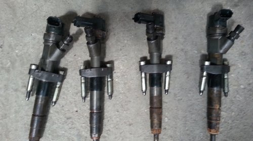 4 injectoare Renault Laguna 2 2.2DCI
