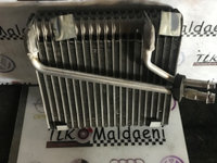 7L0820102 radiator clima bord Volkswagen Touareg 7L