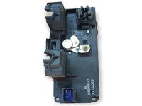 8200008463 Incuietoare/ Broasca usa culisanta Renault Trafic