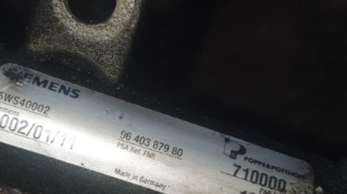 9640387980 Rampa injectoare completa Peugeot 206 CC 2.0 HDI RHY