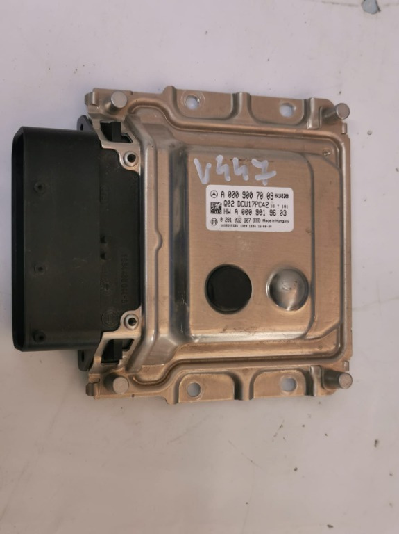 A0009007009 MODUL / CALCULATOR CONTROL ADBLUE MERCEDES V-CLASS W447