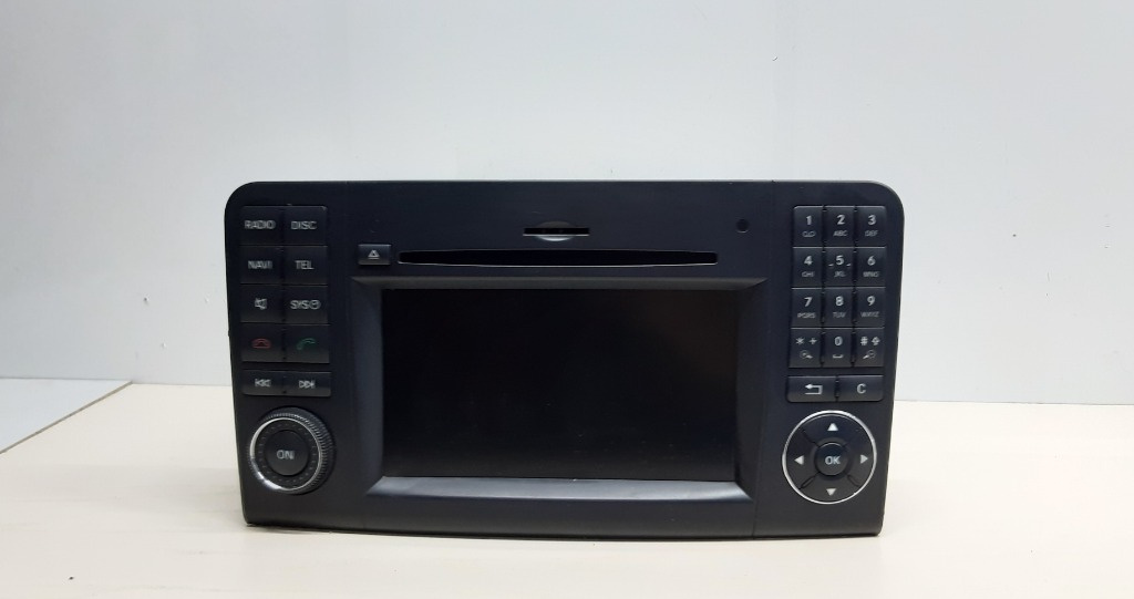 A1649002301 Radio / CD Player / Navigatie ML W164 2006–2011