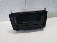 A2038273842 Radio / CD Player / Navigatie Mercedes C Class W203 2000/2001/2002/2003/2004/2005/2006/2007