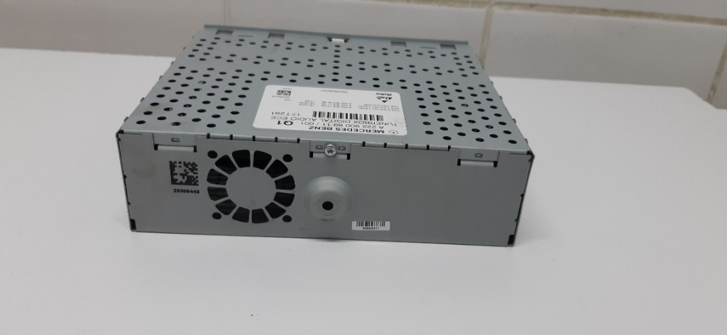 A2229008911 DAB Digital Control CD Playe