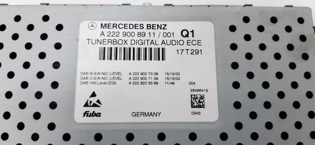 A2229008911 DAB Digital Control CD Playe