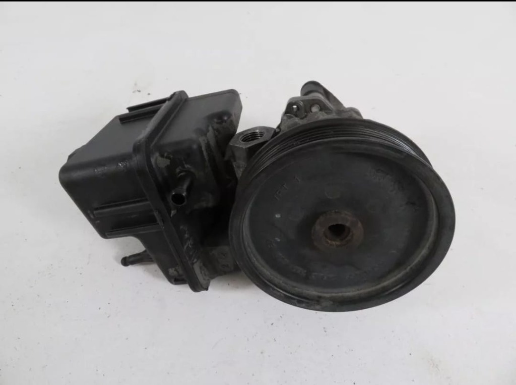 A651 / 651 Pompa servo cod a0064667801 pentru Mercedes Vito 2.2 fab 2012 2013 2014