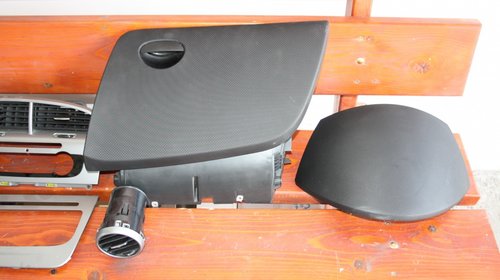 Accesorii Bord Grile Aerisire Torpedou Seat Altea Toledo 2004 - 2015