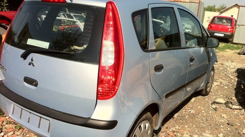 ACCESORII HAION MITSUBISHI COLT AN 2005 IN 5 USI GRI METALIZAT