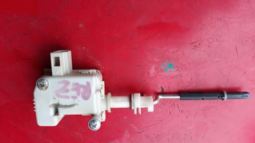 Actuator capac rezervor vw golf 4 combi