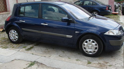 Actuator clapeta admisie Renault Megane 2 [2002 - 2006] Hatchback 5-usi 1.9 dCi MT (120 hp) II (BM0/1_ CM0/1_)