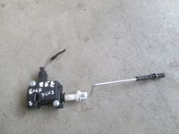 Actuator motoras deschidere rezervor 5M0807393A Golf 5 Plus 1.9 TDI 2005 2006 2007 2008 2009 2010