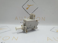 Actuator rezervor Volkswagen Passat B6 (3C5) Variant 2.0 TDI 2006