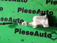 Actuator Volkswagen Golf 5 (2004-2009) 1k5810773