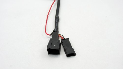 Adaptor / Interfata mp3 Yatour ( USB/SD/AUX-IN ) pentru BMW cu conector 6pini+3pini