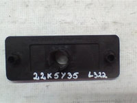 Adaptor / suport senzor parcare dreapta bara fata Range Rover L322 An 2003-2005 cod VUB000880