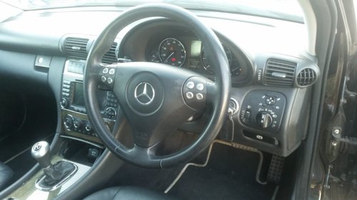 Airbag pasager Mercedes C-Class W203 2006 Berlina 1.8i