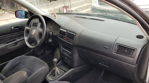 Airbag pasager Volkswagen Golf 4 2000 VARIANT 1,9TDI