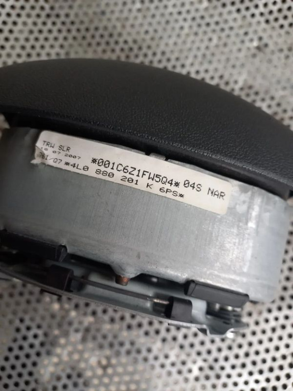 Airbag Volan Audi Q7 4L Cod 4L0880201K A