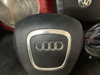 Airbag volan negru Audi A4 B8 din 2011