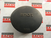 Airbag volan Smart fortwo cod: 03001302402014
