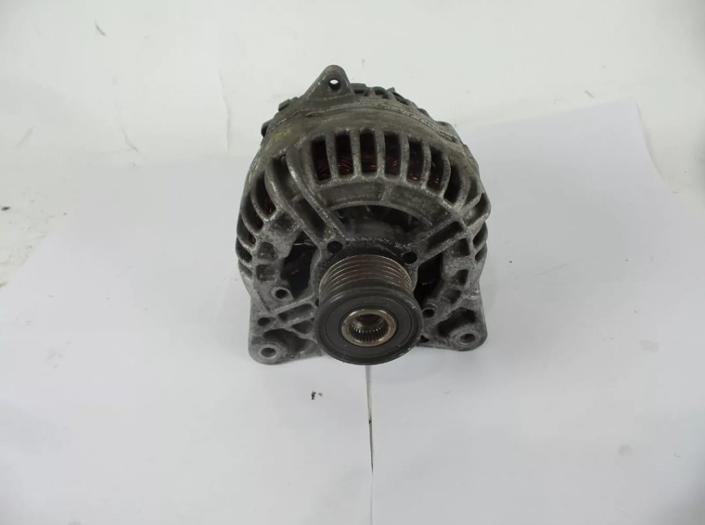 Alternator 1.9 dci an fab 2003-2009 cod oem 8200229907 avand 150amperi pt R. Laguna II