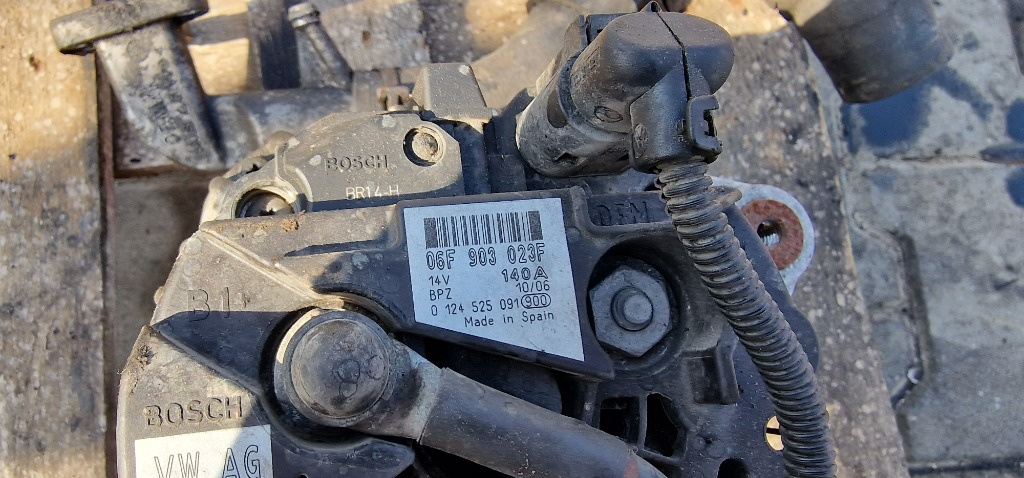 Alternator 2.0 TDi 140A cod 06F903023F cod motor BMM VW/Audi/Skoda/Seat 0124525091 BMM Volkswagen Touran