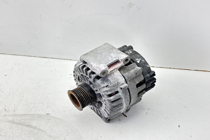 Alternator For Mercedes-Benz C300 GLC300 Metrs GLC350e 2.0L 190A 12V