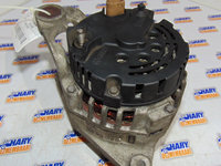 Alternator avand codul original -06B903016D- pentru Audi A4 2000.