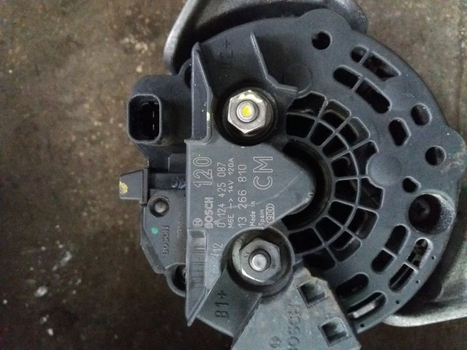 Alternator corsa d dupa motor 1.4 a14xer
